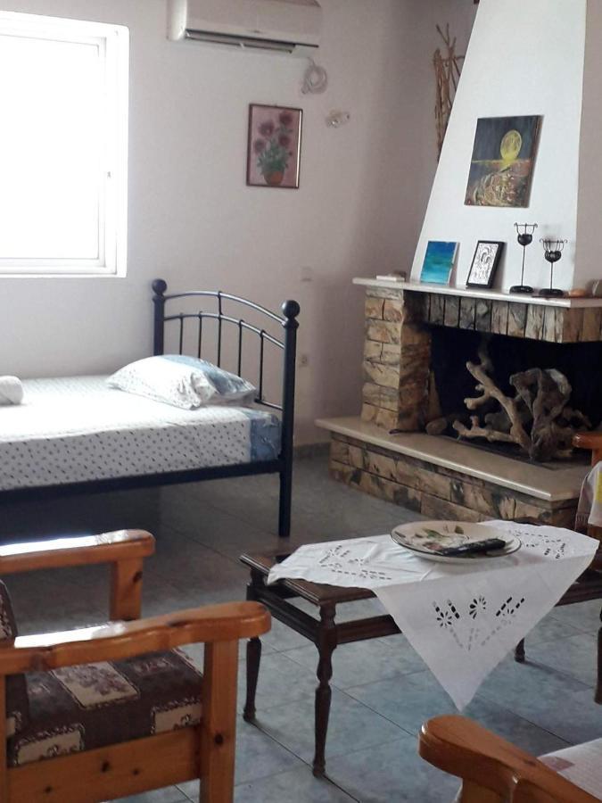 Giota & Antonia Apartments Koróni المظهر الخارجي الصورة